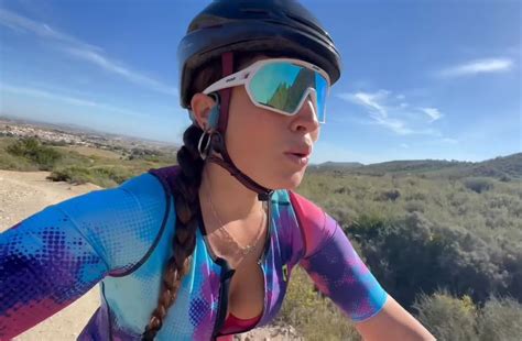 Ciclismo: Cecilia Sopeña, la ciclista que triunfa en OnlyFans y。